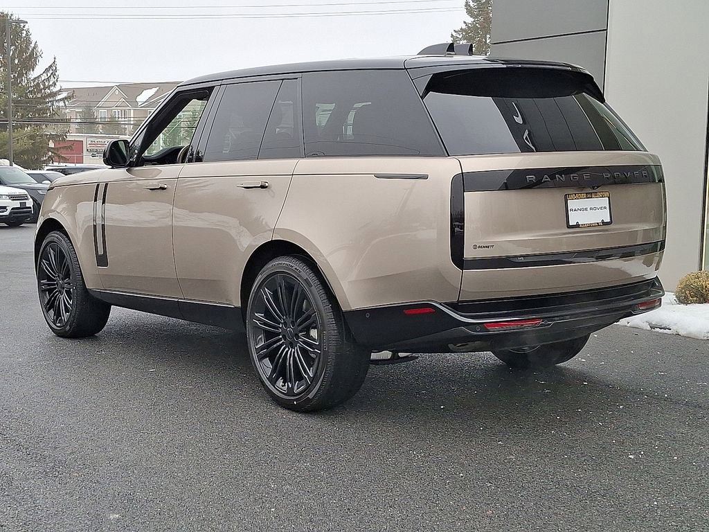 New 2026 Land Rover Range Rover SE image 3