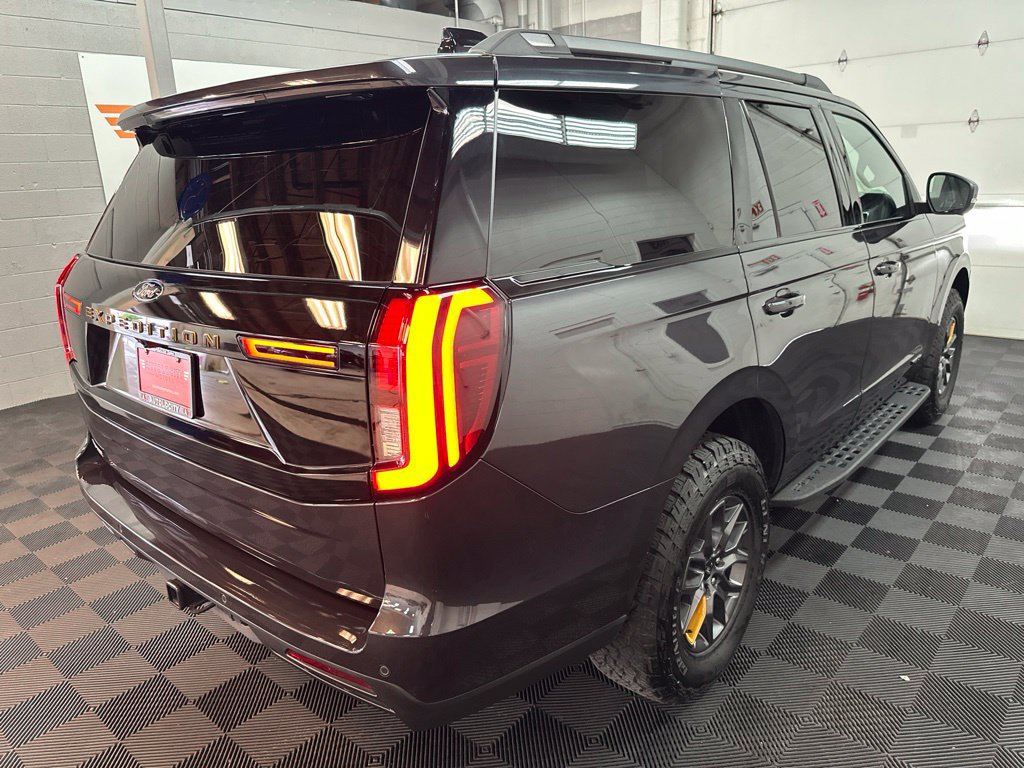 Used 2026 Ford Expedition Tremor AWD/4WD image 9
