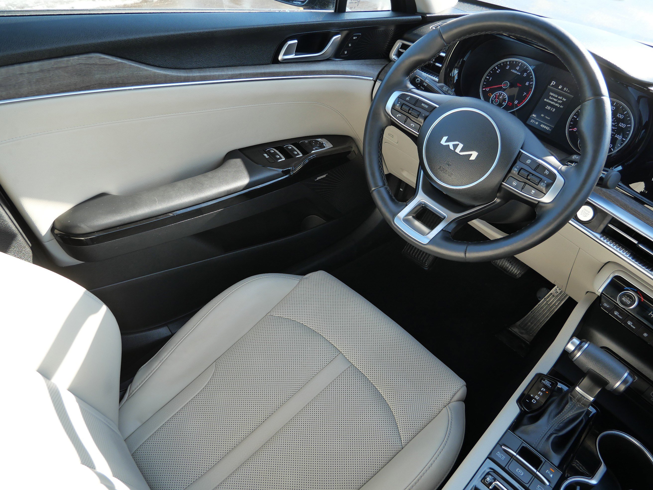 Used 2022 Kia K5 EX w/ EX Premium Package image 9