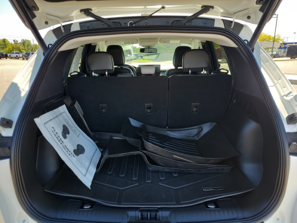 Certified 2023 Ford Escape Platinum w/ Premium Technology Package AWD/4WD image 8