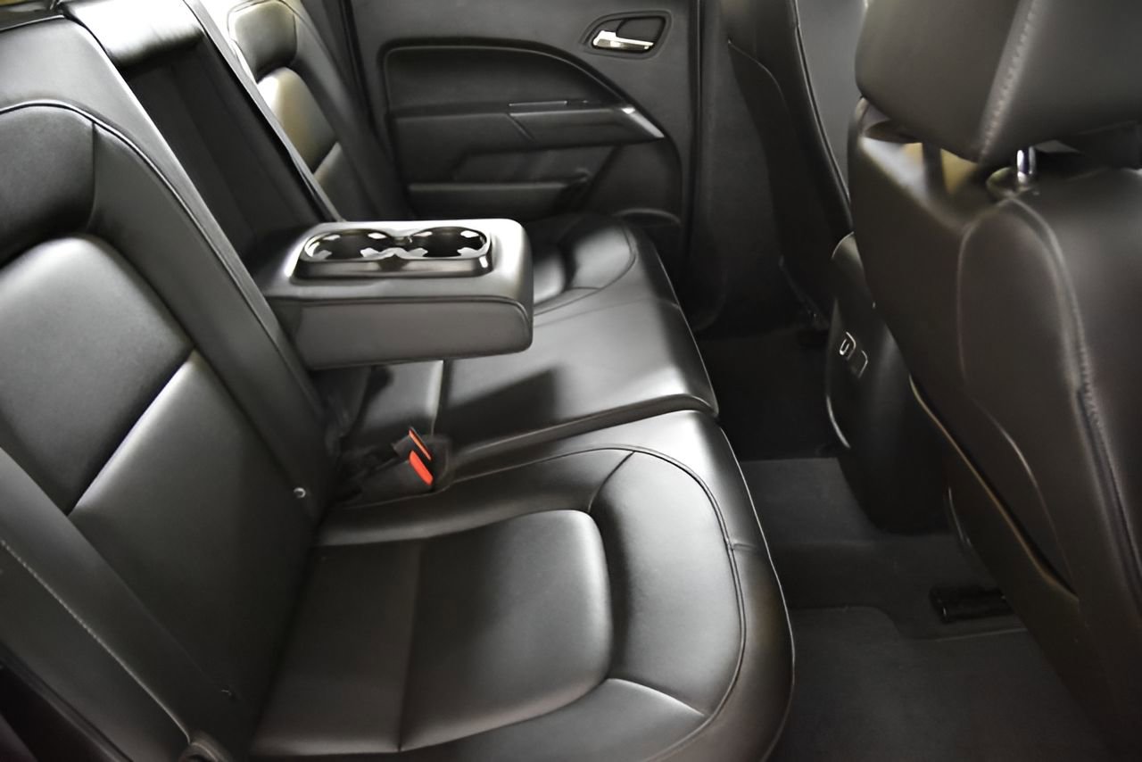 Used 2021 Chevrolet Colorado ZR2 w/ ZR2 Dusk Special Edition image 29