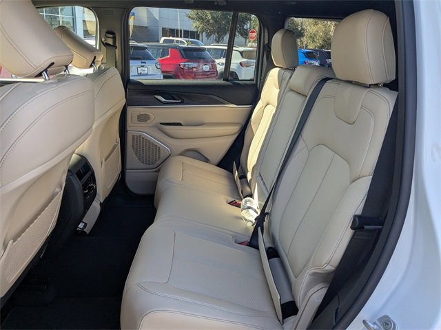 New 2026 Jeep Grand Cherokee Limited image 14