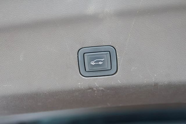 Used 2023 Chevrolet Tahoe Z71 w/ Max Trailering Package AWD/4WD image 10