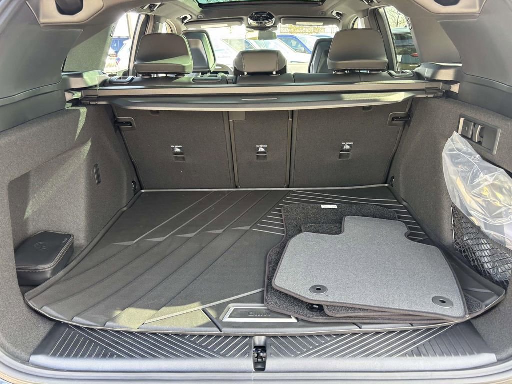 New 2026 BMW X3 xDrive30 w/ Premium Package image 9