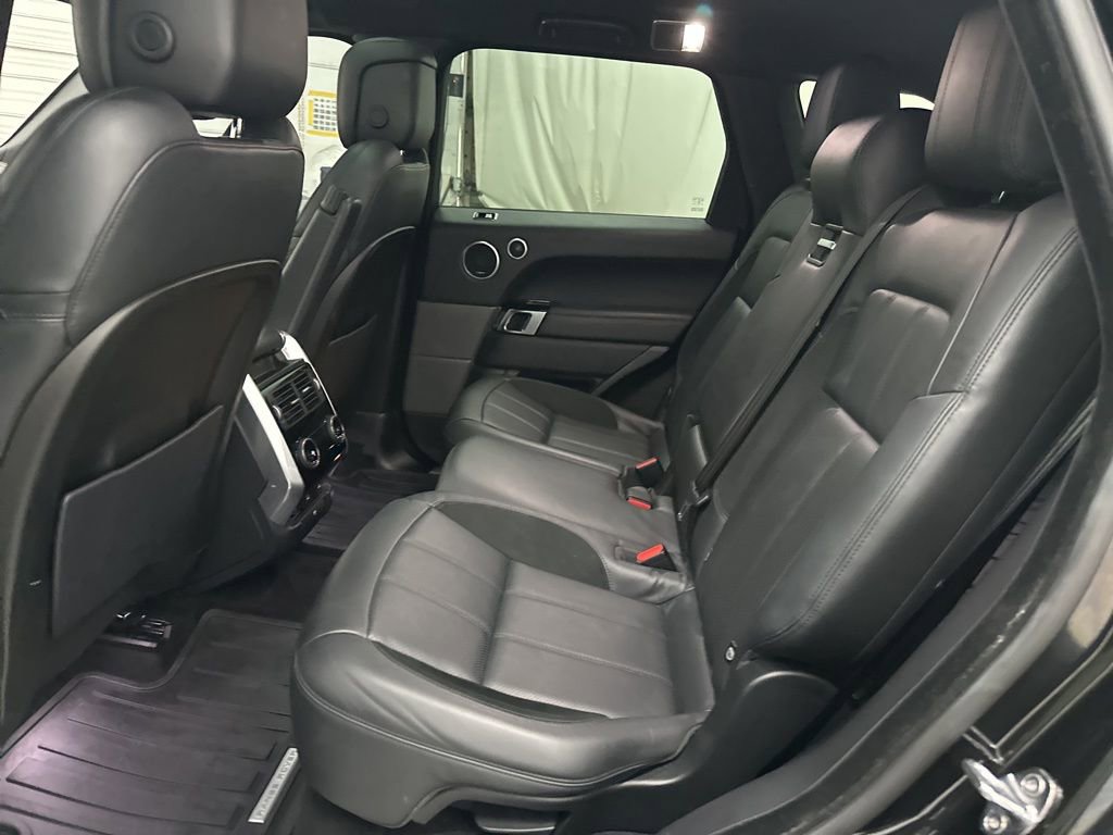 Used 2020 Land Rover Range Rover Sport HST image 20