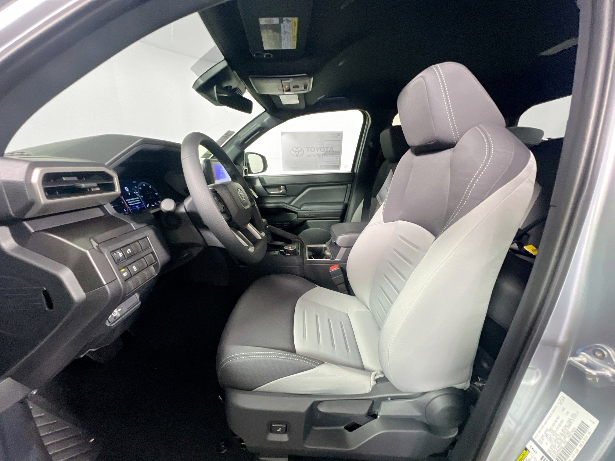 New 2025 Toyota Tacoma TRD Off-Road image 14