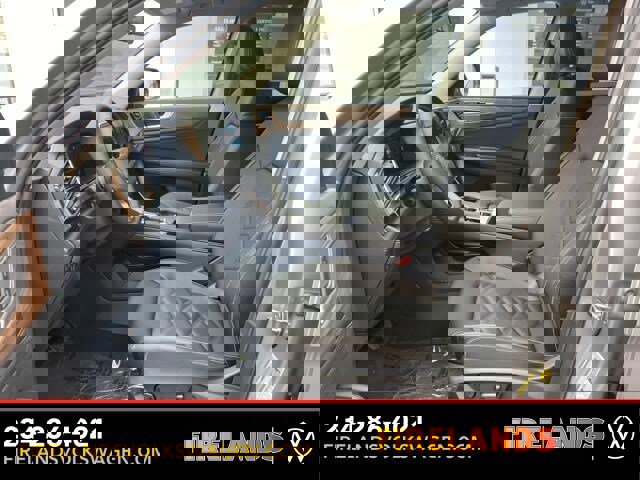 New 2026 Volkswagen Atlas SE image 25