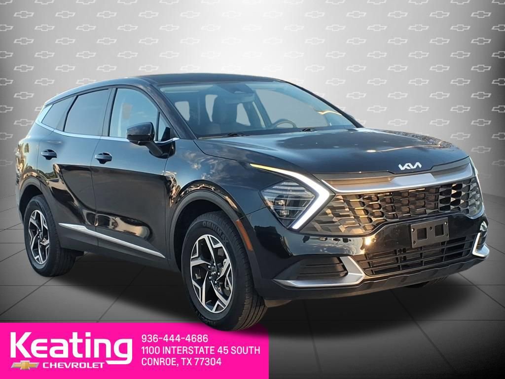 Used 2024 Kia Sportage LX image 3