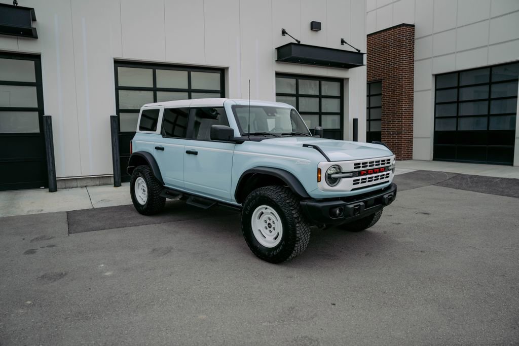 Used 2024 Ford Bronco Heritage Edition image 5
