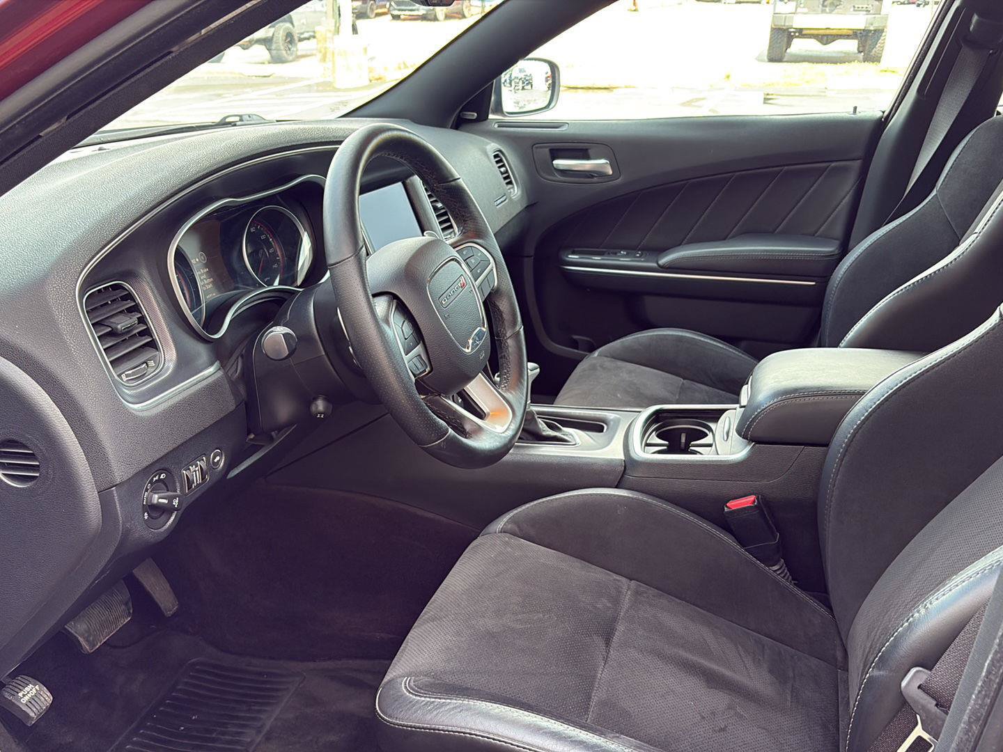 Used 2018 Dodge Charger GT AWD/4WD image 5