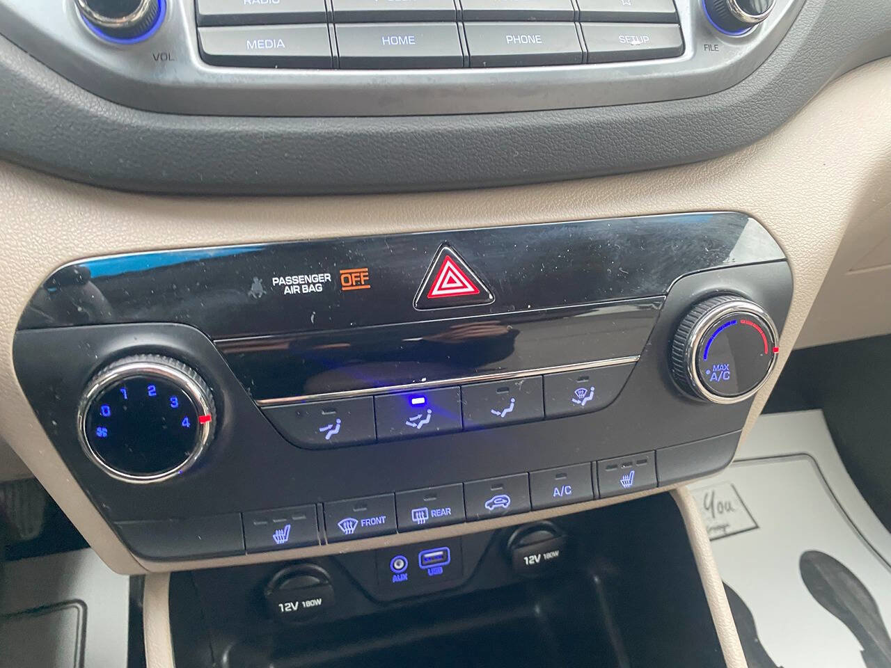 Used 2018 Hyundai Tucson SEL image 18