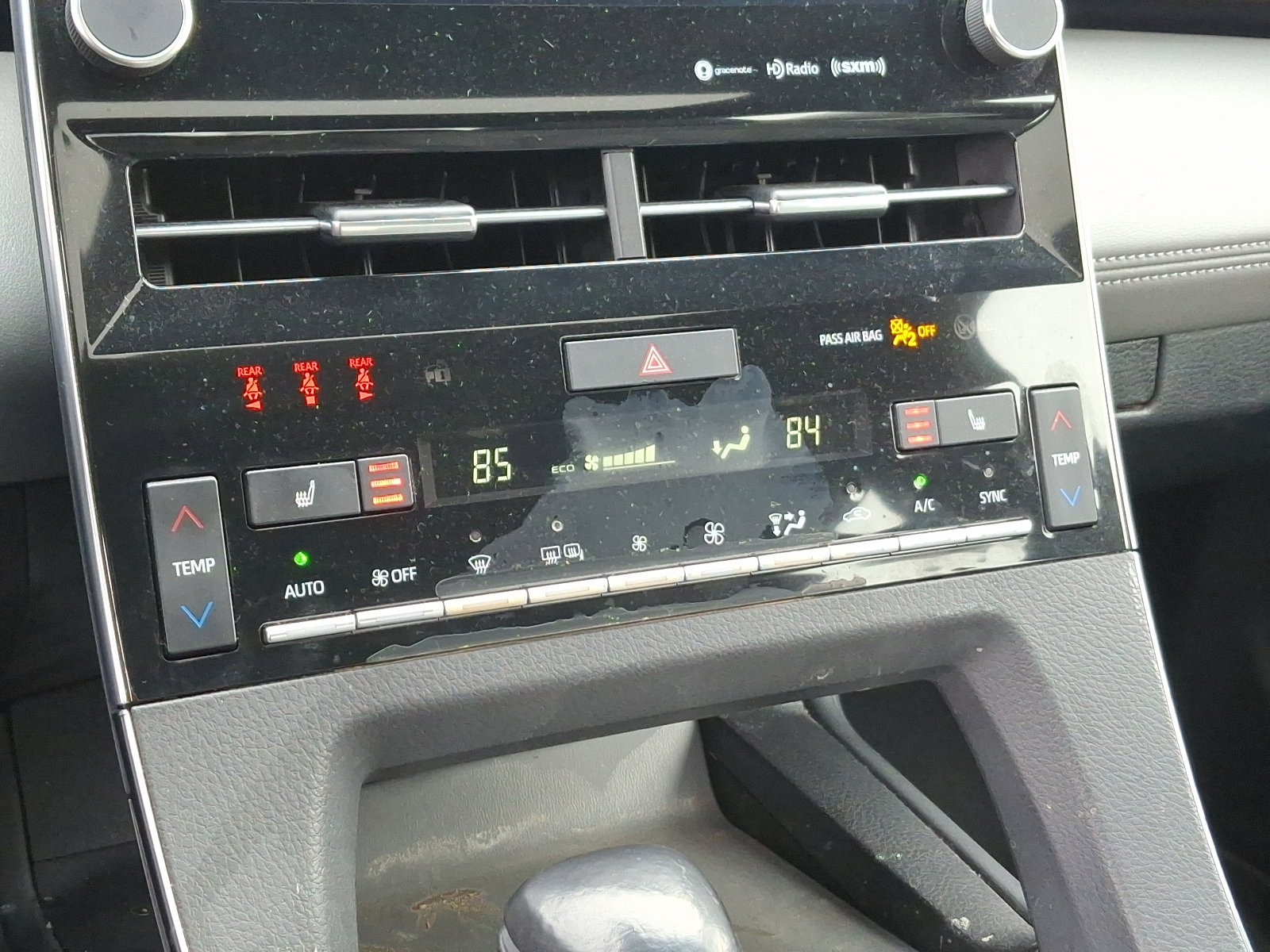 Used 2021 Toyota Avalon XLE image 17