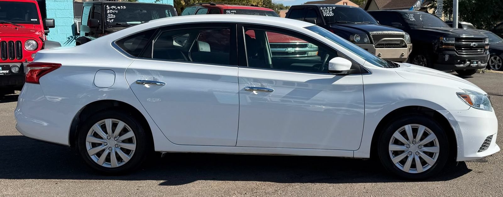 Used 2018 Nissan Sentra S FWD image 2