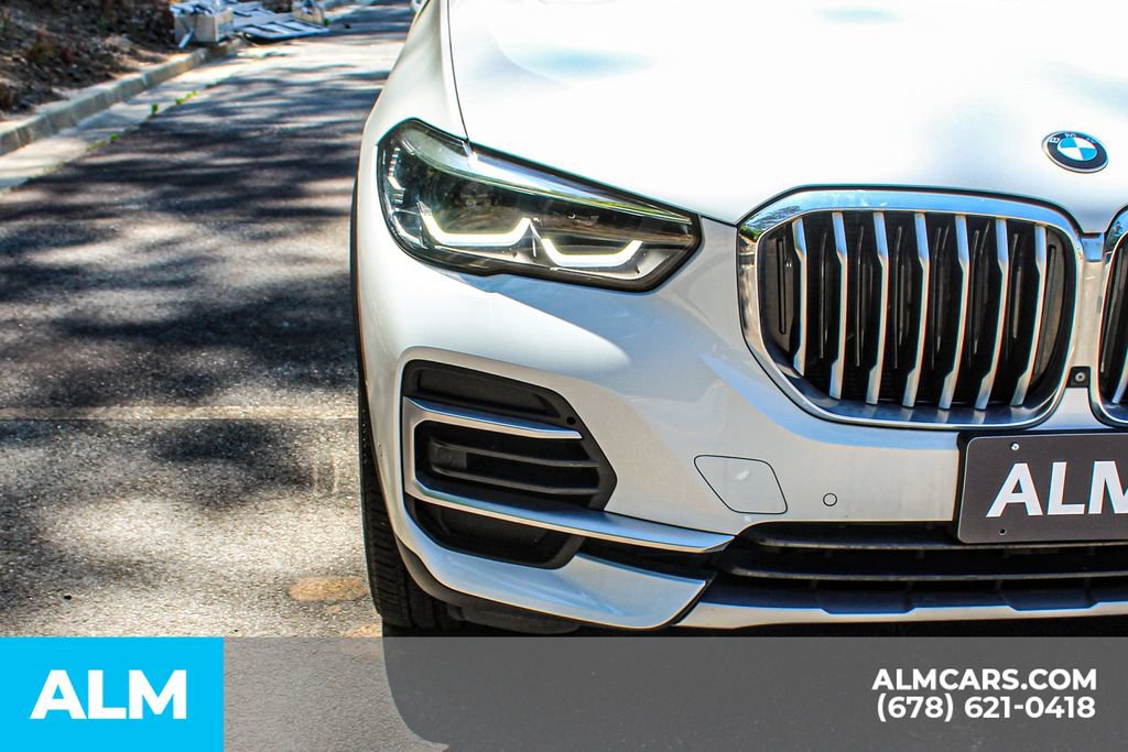 Used 2022 BMW X5 sDrive40i w/ Parking Assistance Package RWD image 11