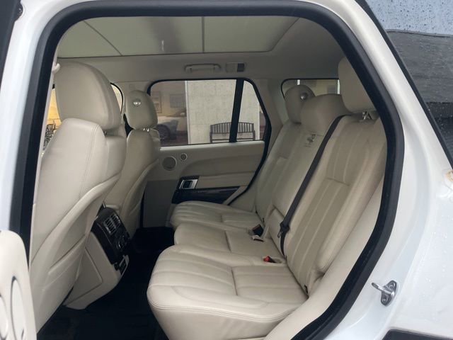 Used 2017 Land Rover Range Rover Supercharged AWD/4WD image 8
