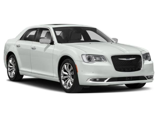 Used 2019 Chrysler 300 Limited AWD/4WD image 9