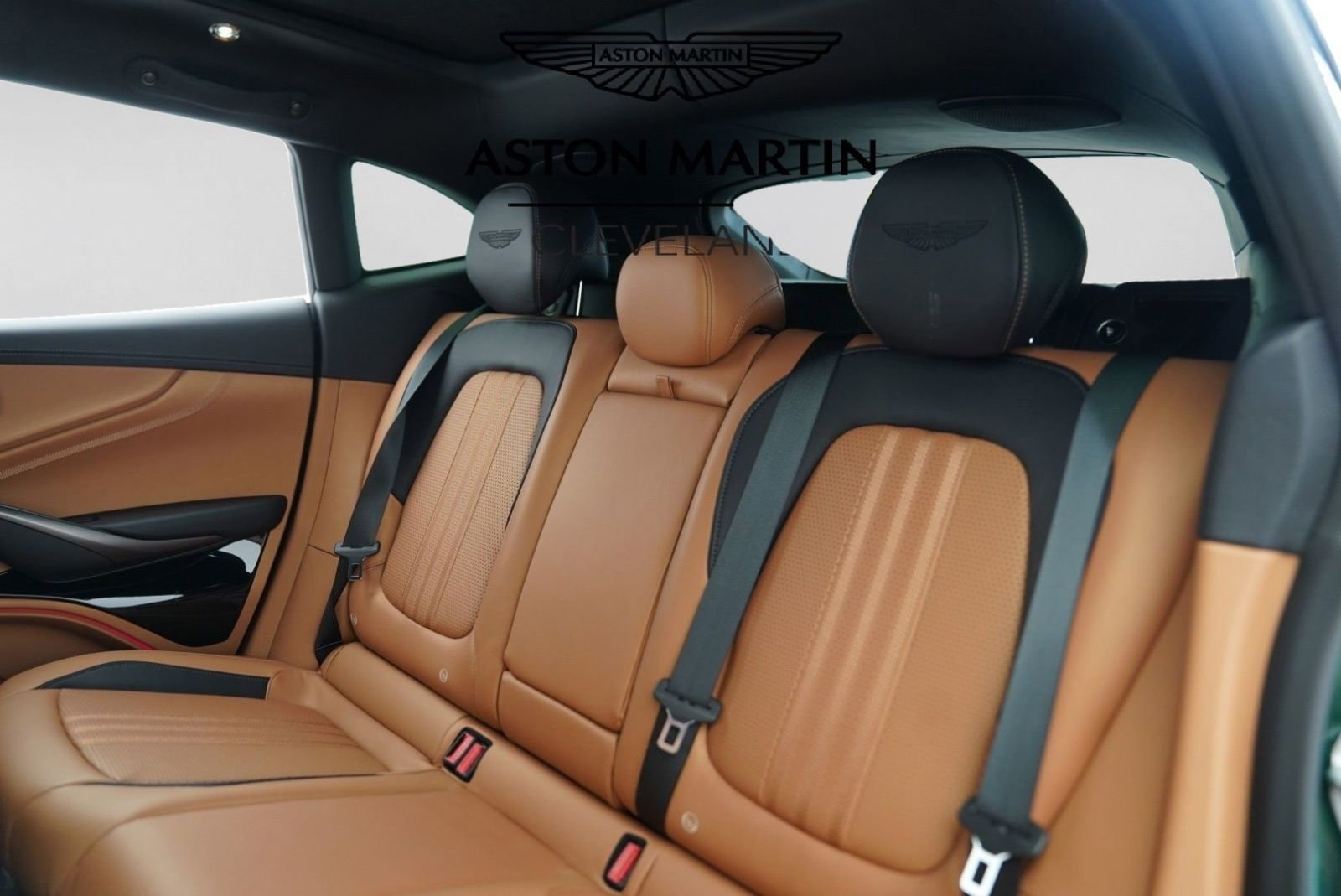 Used 2025 Aston Martin DBX 707 AWD/4WD image 41
