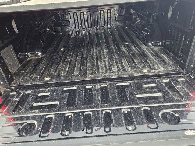 Used 2022 Ford F150 Lariat RWD image 16