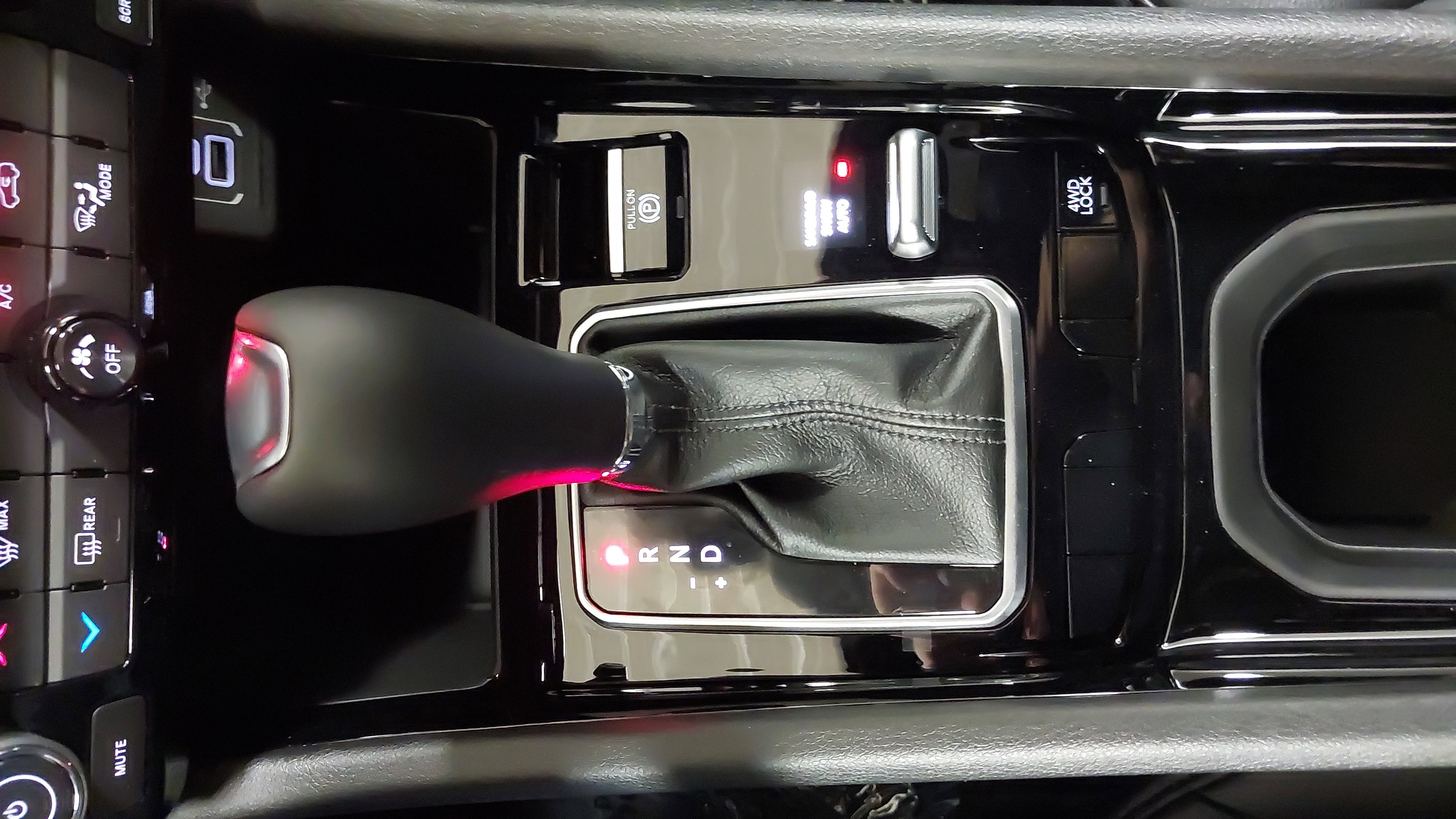 New 2026 Jeep Compass Latitude image 21