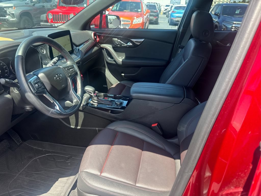 Used 2023 Chevrolet Blazer RS w/ Driver Confidence II Package AWD/4WD image 19