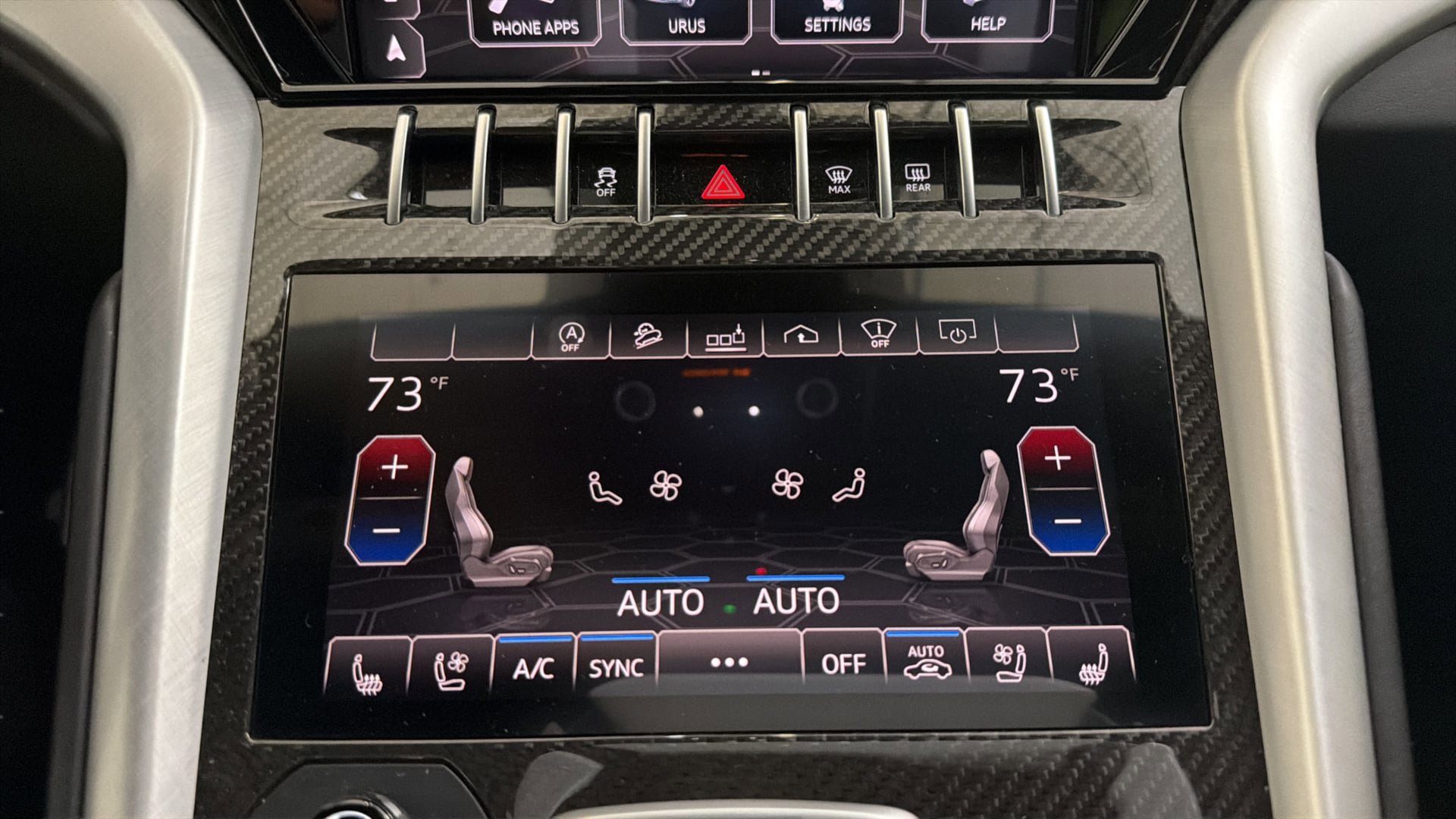 Used 2020 Lamborghini Urus AWD/4WD image 27