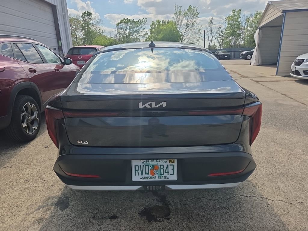 Used 2025 Kia K4 LXS FWD image 10