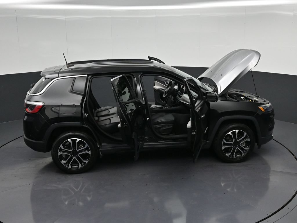 Used 2023 Jeep Compass Limited AWD/4WD image 37