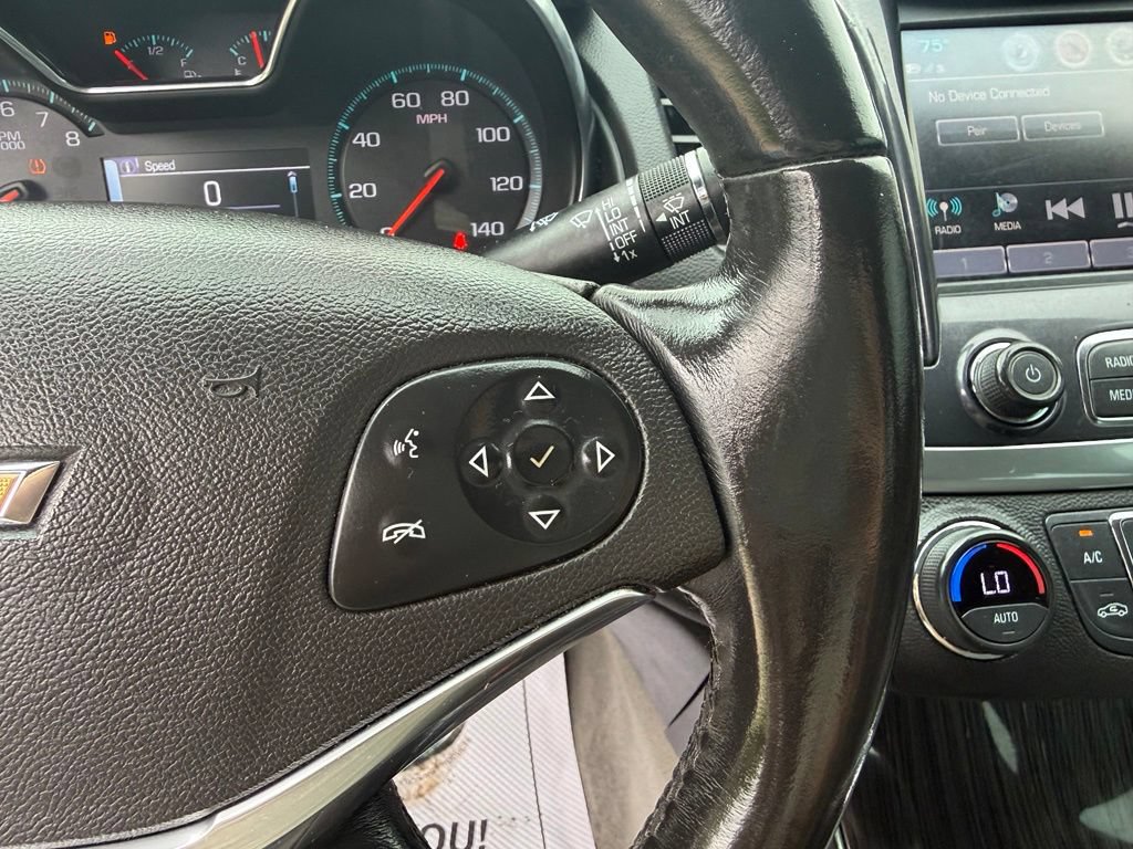 Used 2018 Chevrolet Impala LT FWD image 29