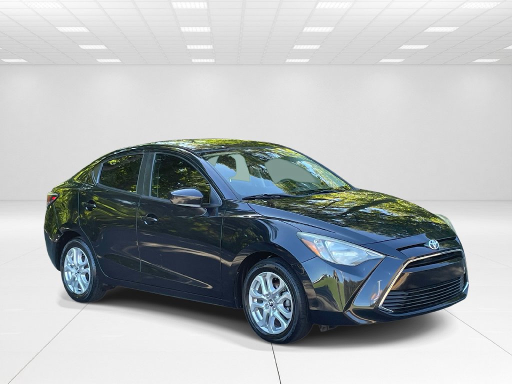 Used 2017 Toyota Yaris iA