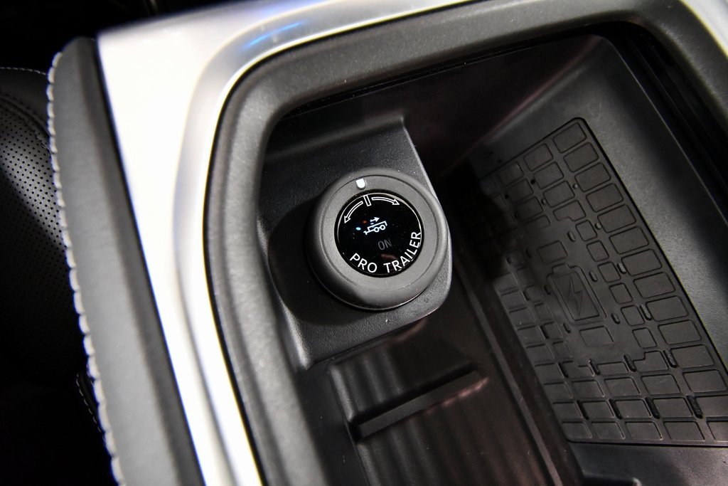 Used 2025 Ford Expedition Max Platinum w/ Stealth Performance Package image 31