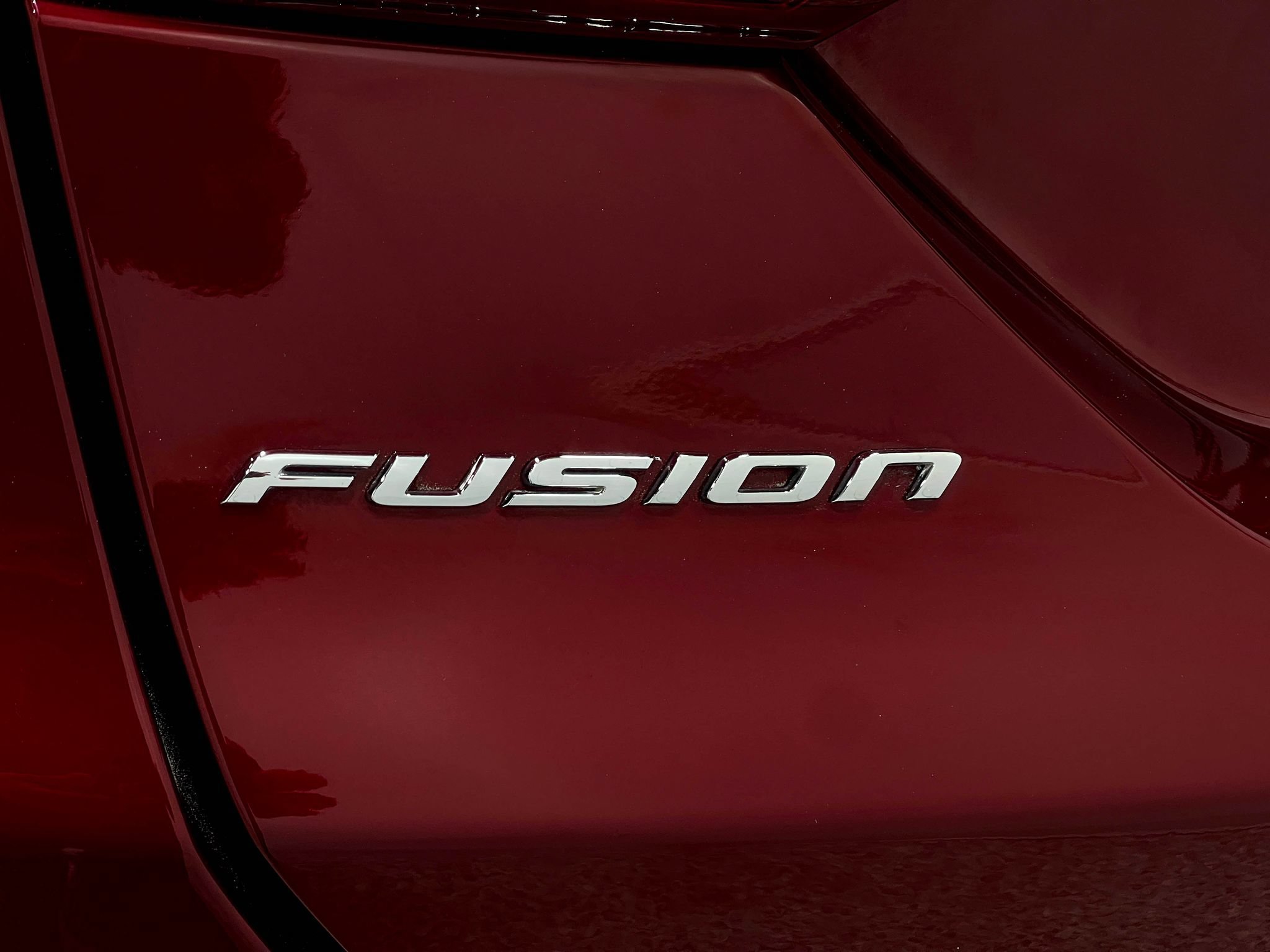 Used 2018 Ford Fusion SE w/ Fusion SE Technology Package FWD image 39