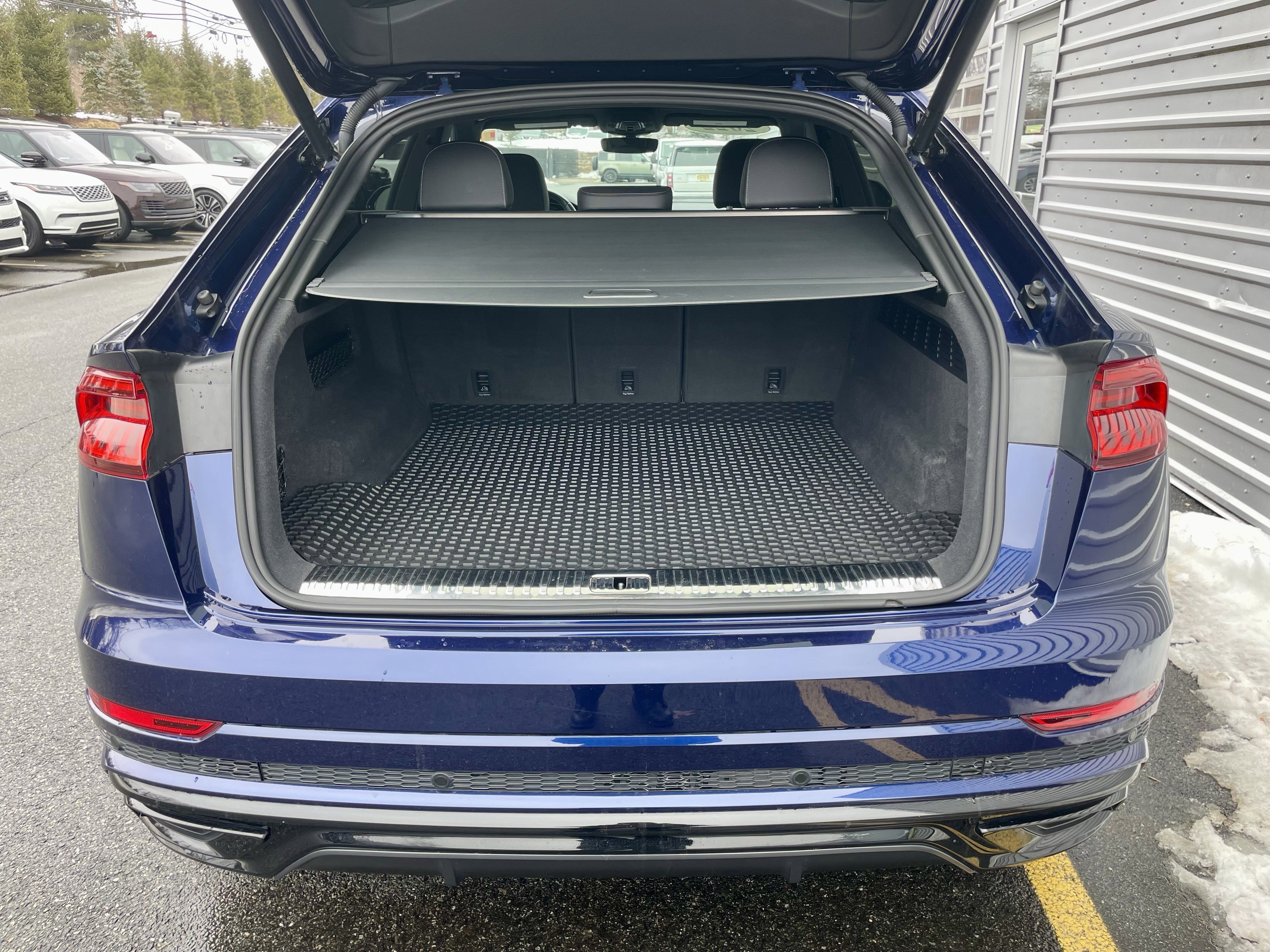 Used 2022 Audi Q8 Premium Plus w/ Premium Plus Package image 37