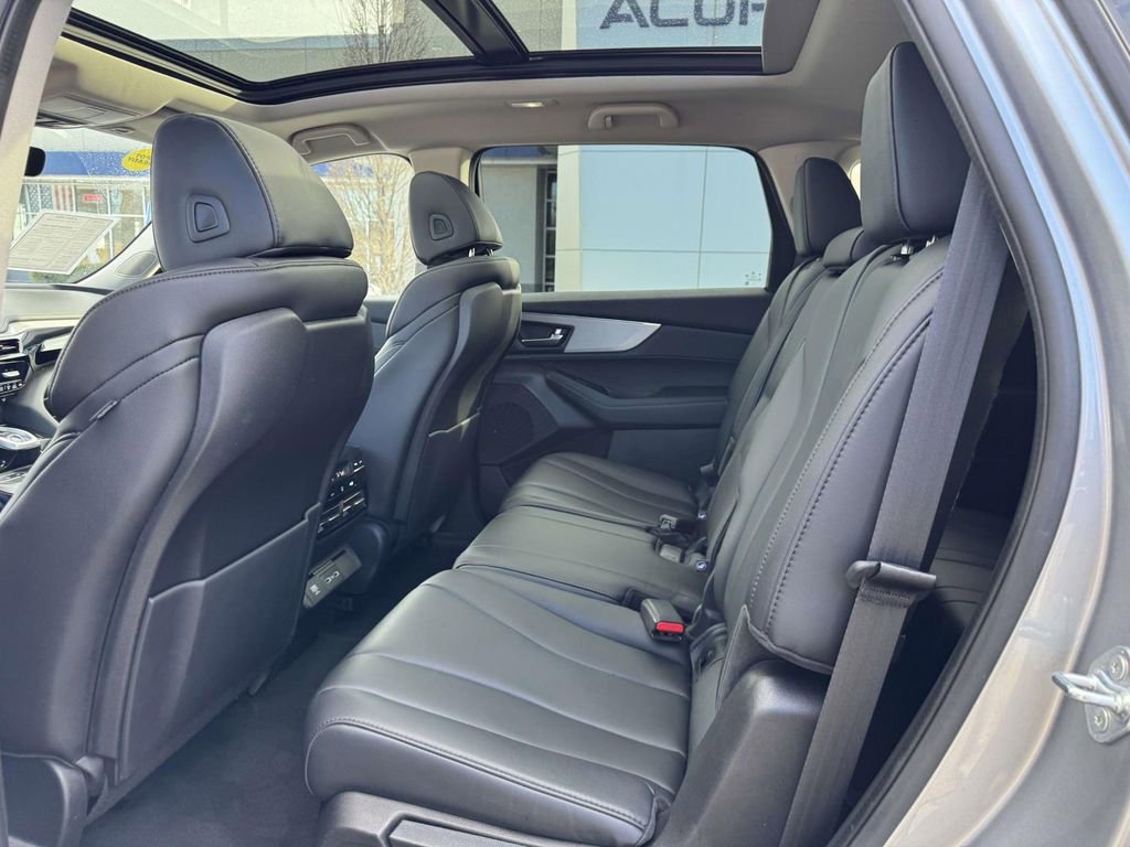 Certified 2023 Acura MDX SH-AWD image 10