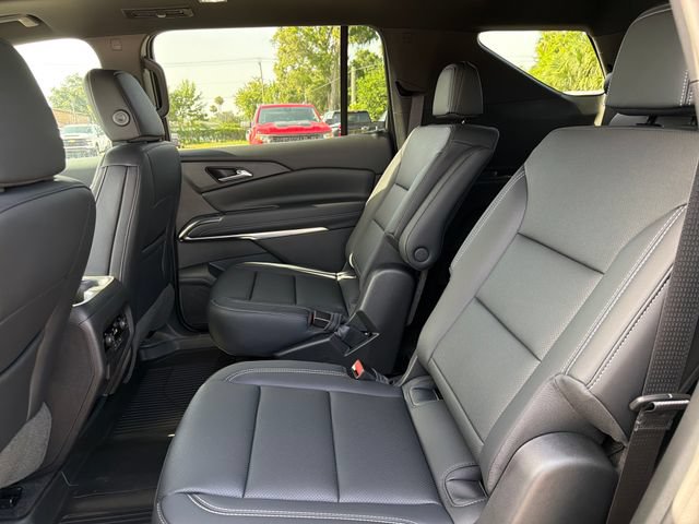 New 2026 Chevrolet Traverse LT w/ Sun and Wheel Package FWD image 22