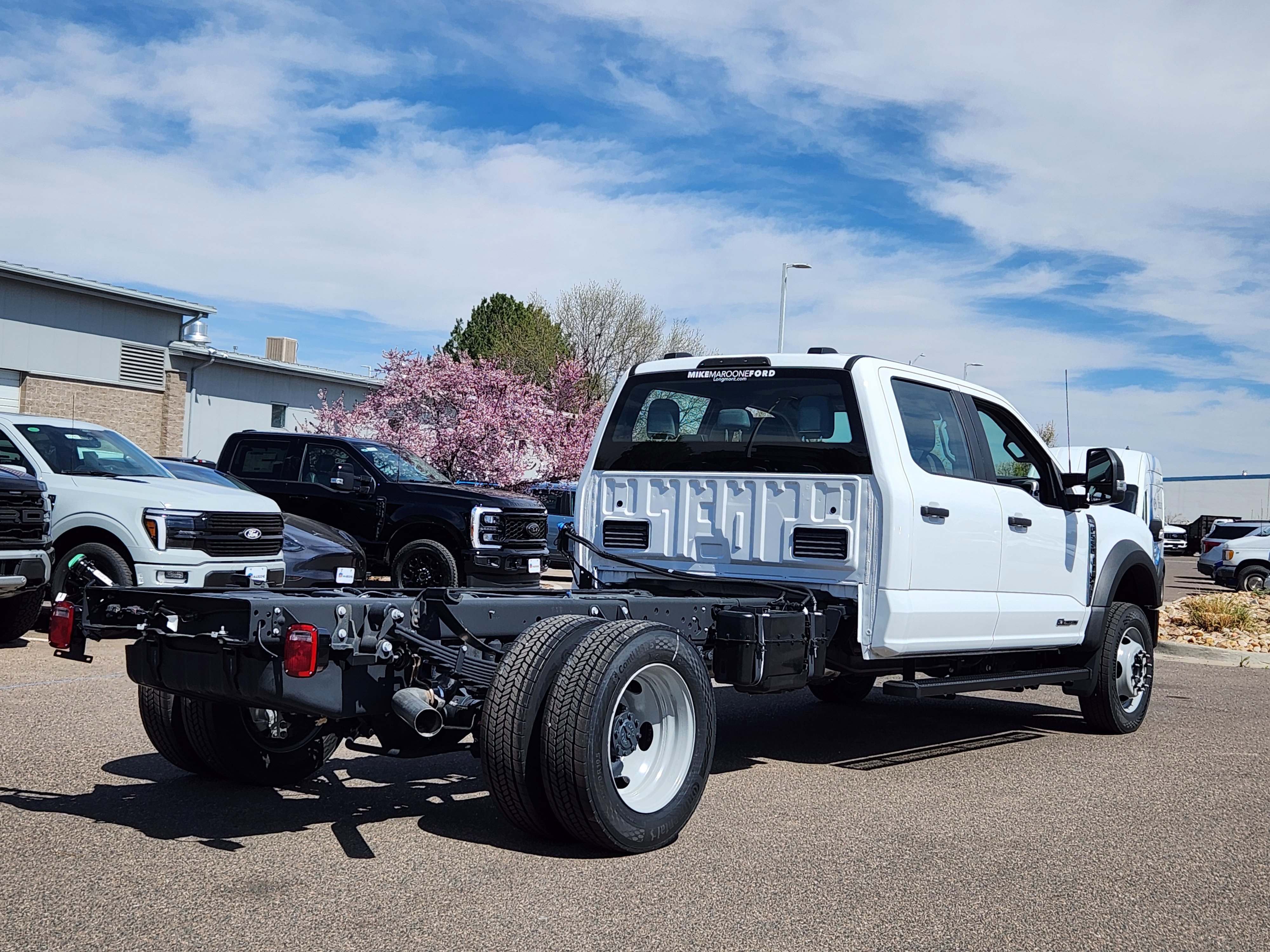 New 2025 Ford F550 4x4 Crew Cab Super Duty image 8