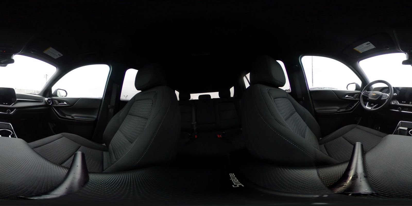 Used 2025 Chevrolet Equinox LT image 42