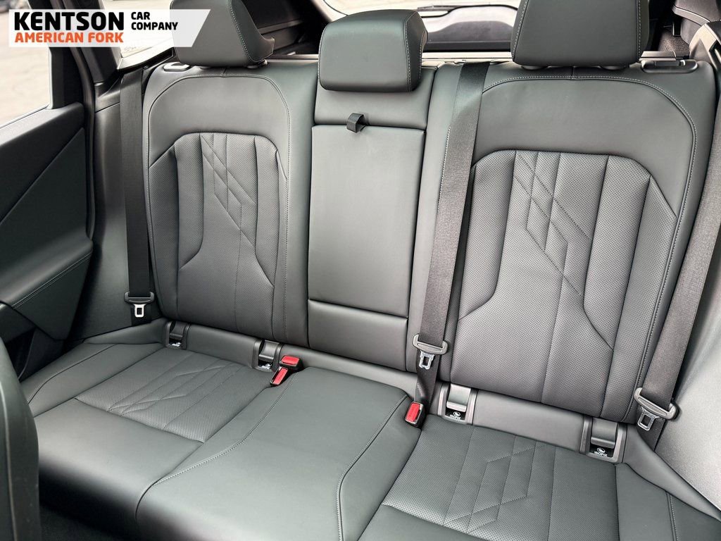 Used 2025 BMW X3 xDrive30i image 36