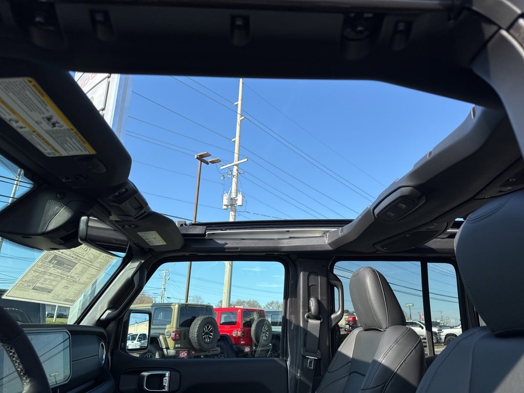 New 2026 Jeep Wrangler Sahara image 35