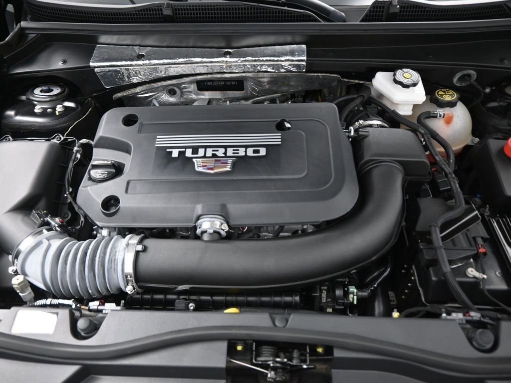 Used 2024 Cadillac XT4 Sport image 27