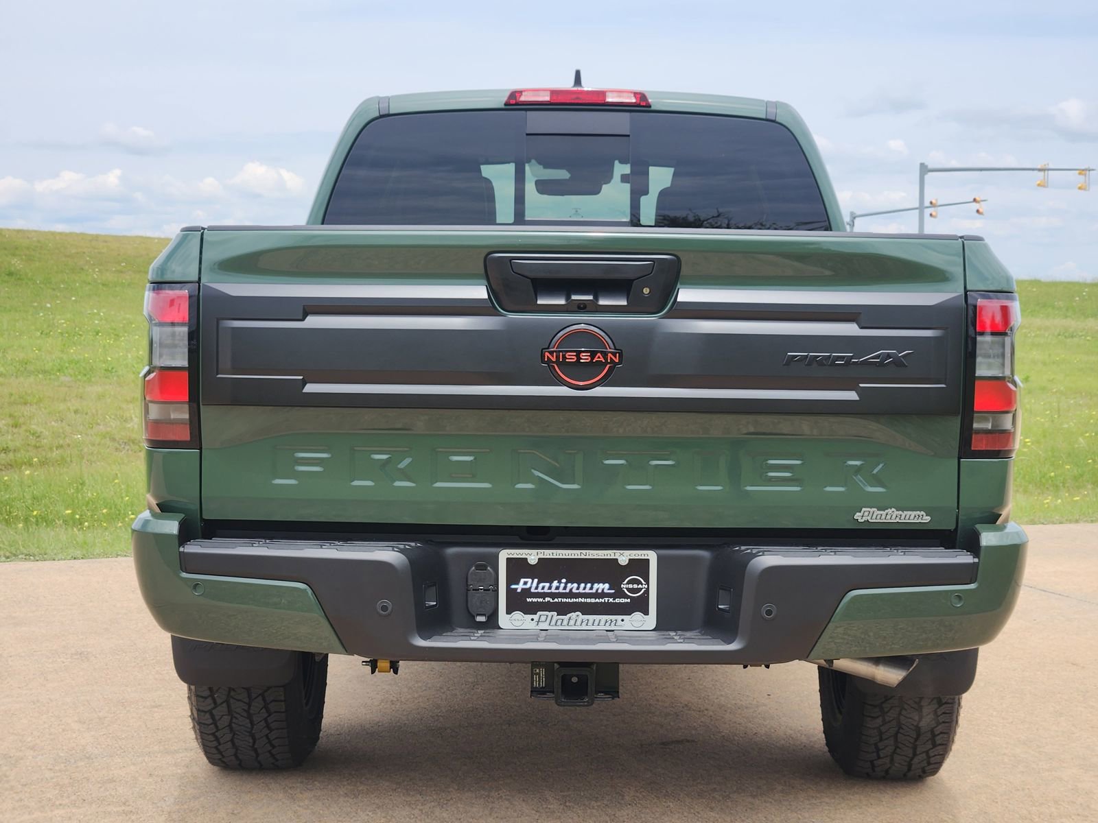 New 2026 Nissan Frontier PRO-4X AWD/4WD image 8