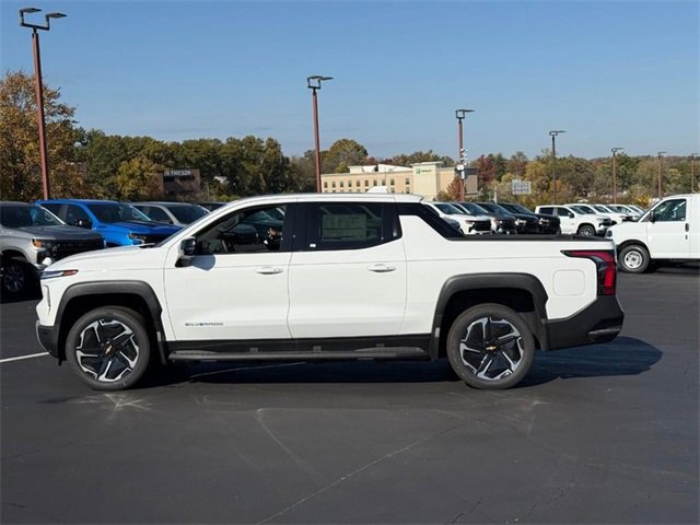 New 2026 Chevrolet Silverado EV LT video 2