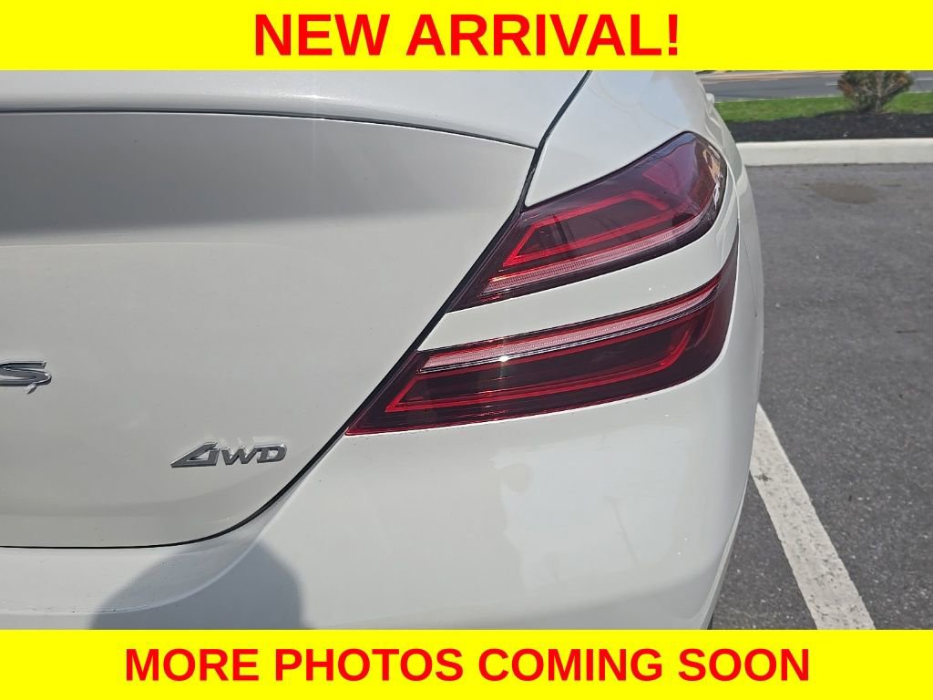 Used 2025 Genesis G70 2.5T image 11