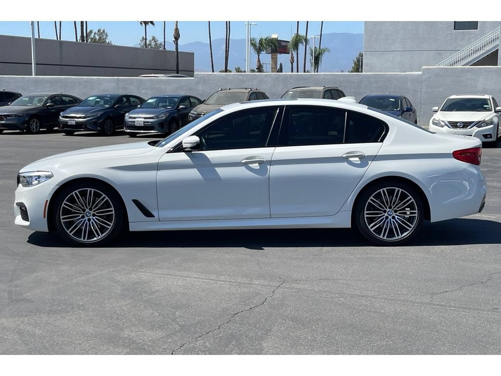 Used 2018 BMW 530i w/ M Sport Package RWD image 2