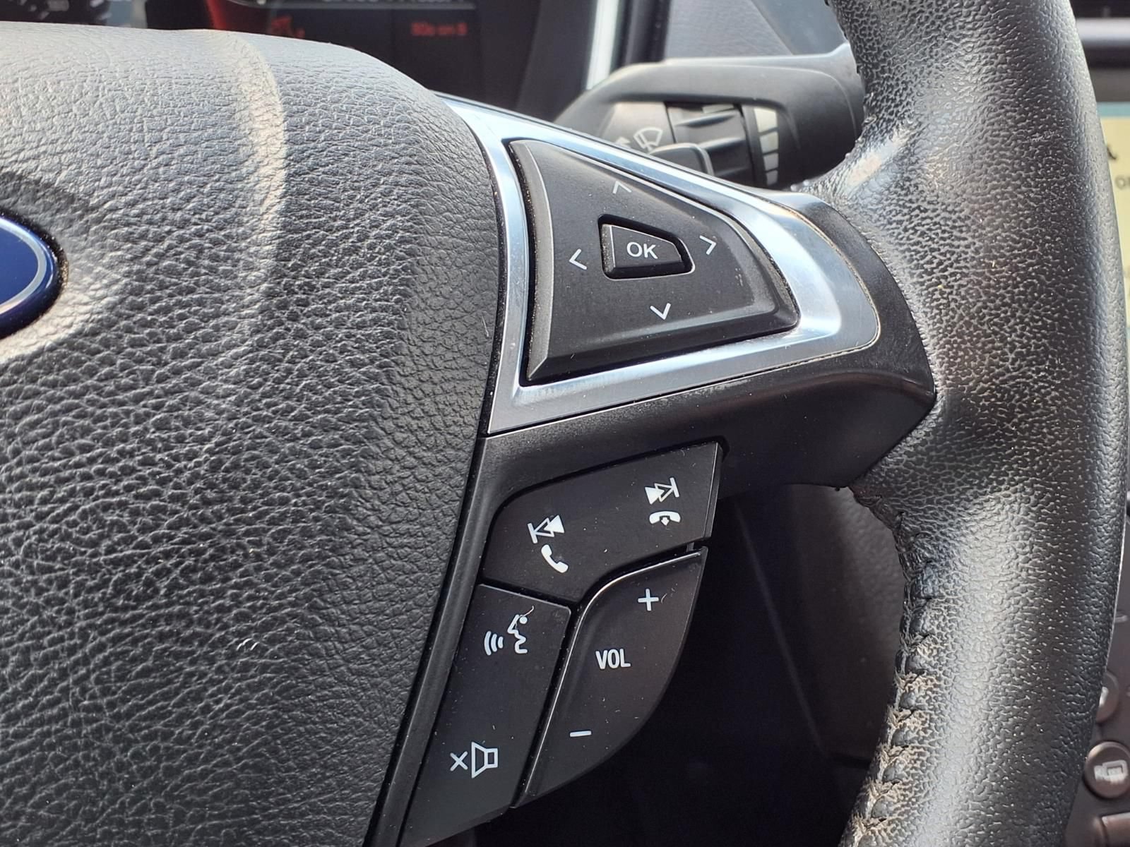 Used 2018 Ford Fusion Titanium AWD/4WD image 28