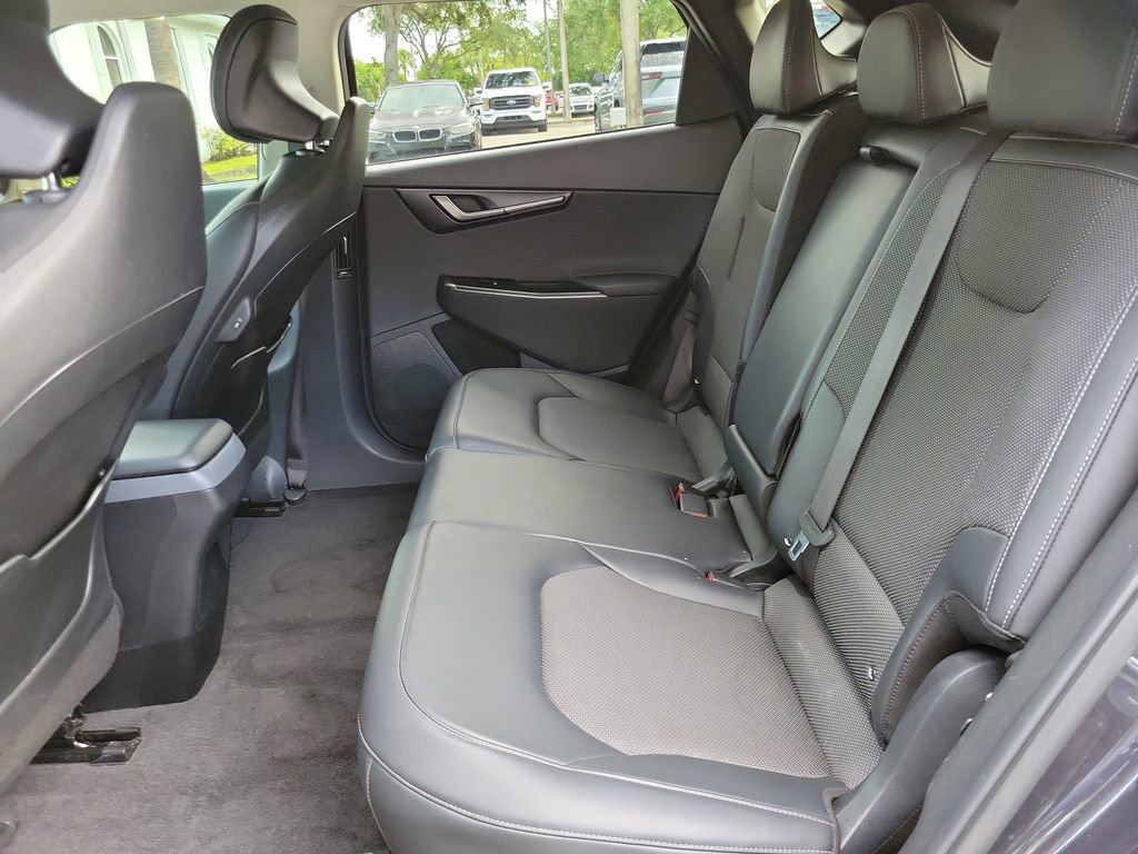 Used 2025 Kia EV6 Light RWD image 7