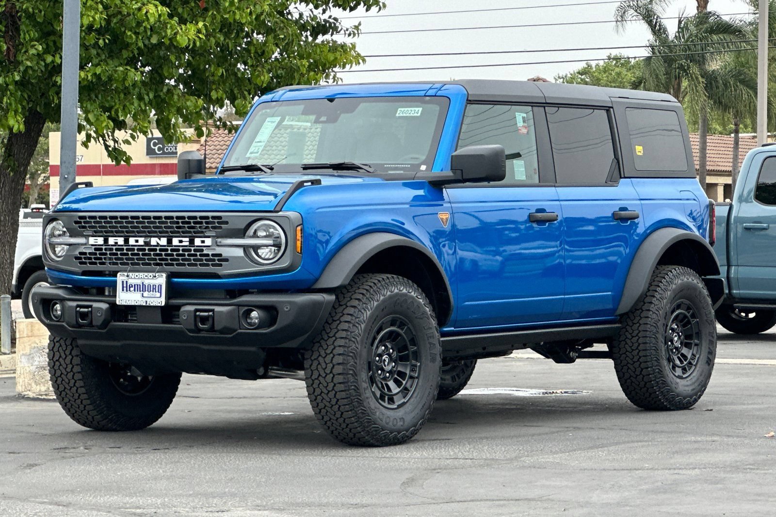 New 2026 Ford Bronco Badlands AWD/4WD image 8