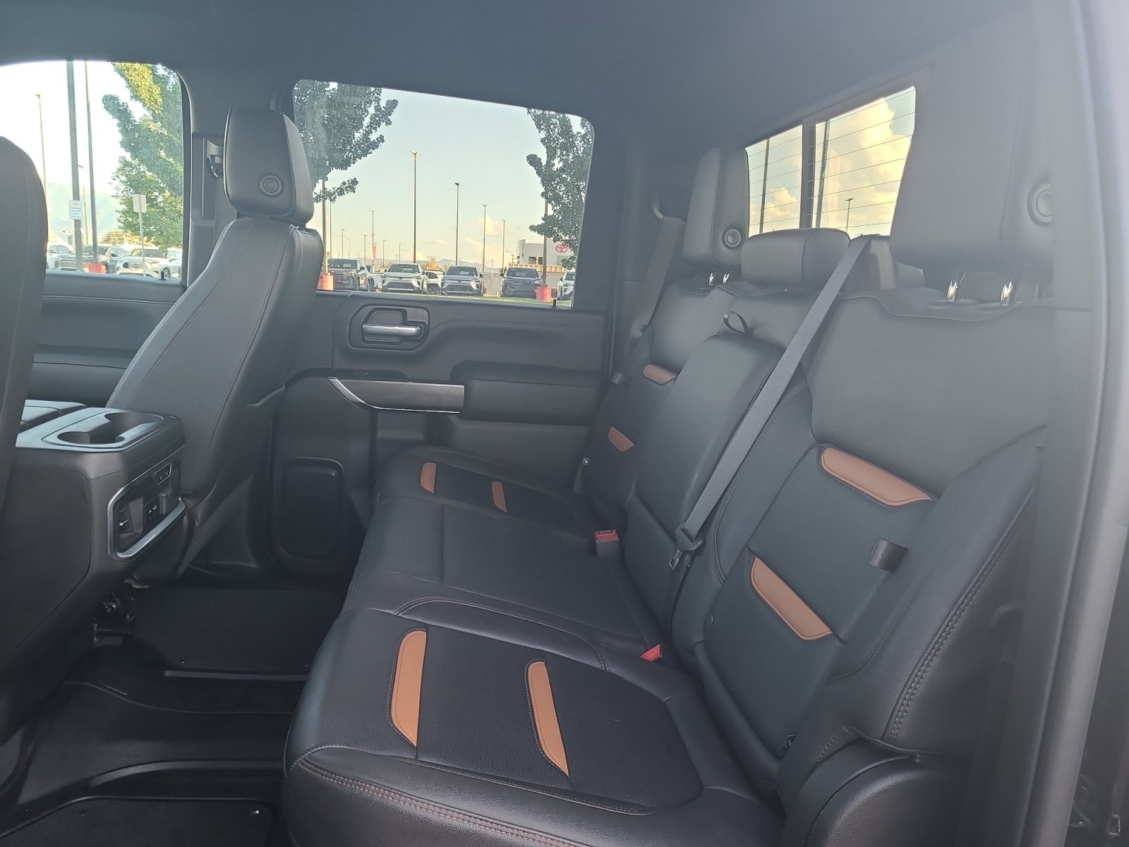 Certified 2023 GMC Sierra 3500 AT4 w/ AT4 Premium Plus Package AWD/4WD image 17