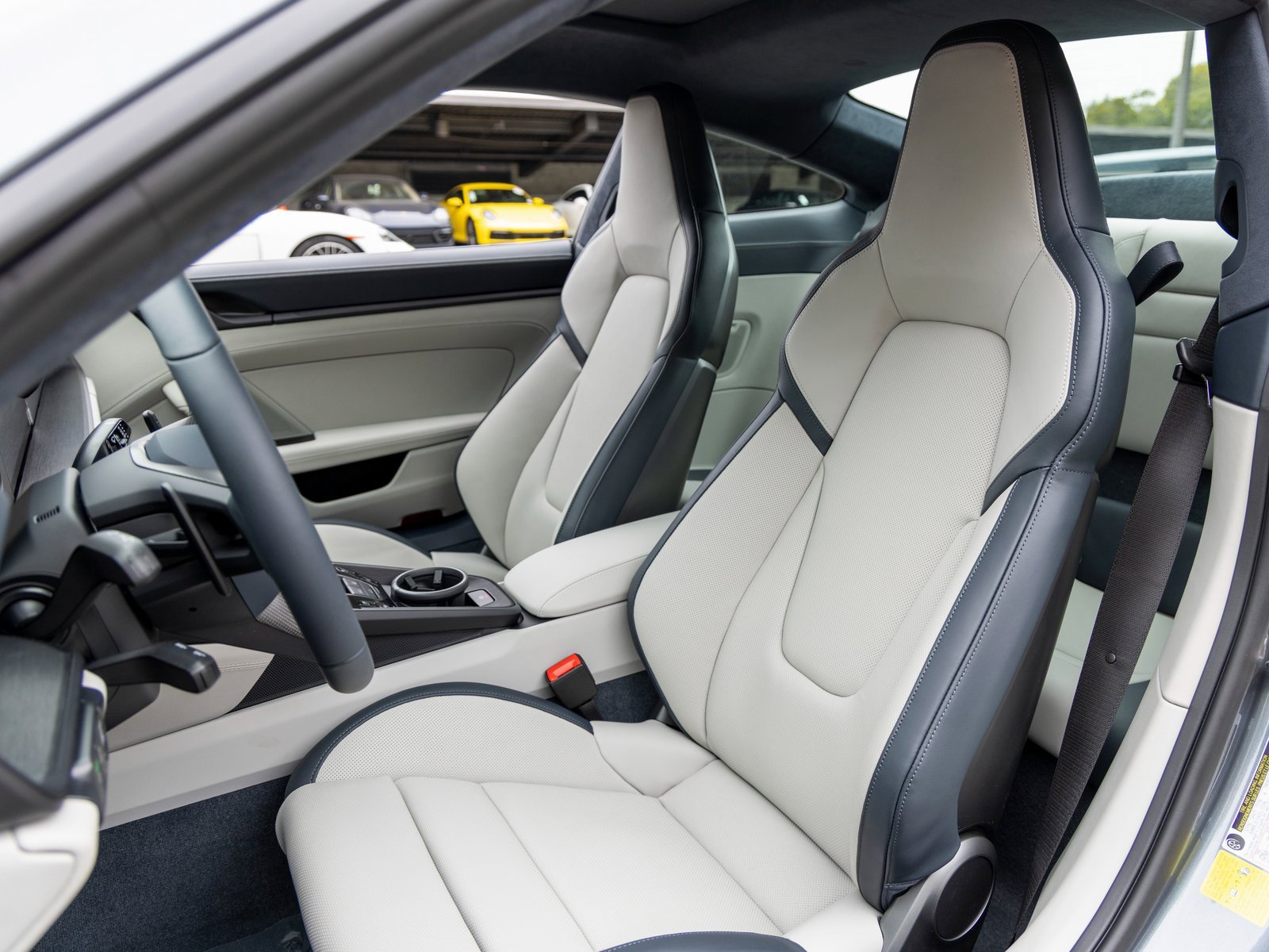 New 2026 Porsche 911 Carrera 4 GTS image 5