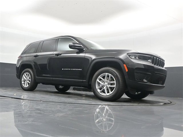 New 2025 Jeep Grand Cherokee Laredo image 37