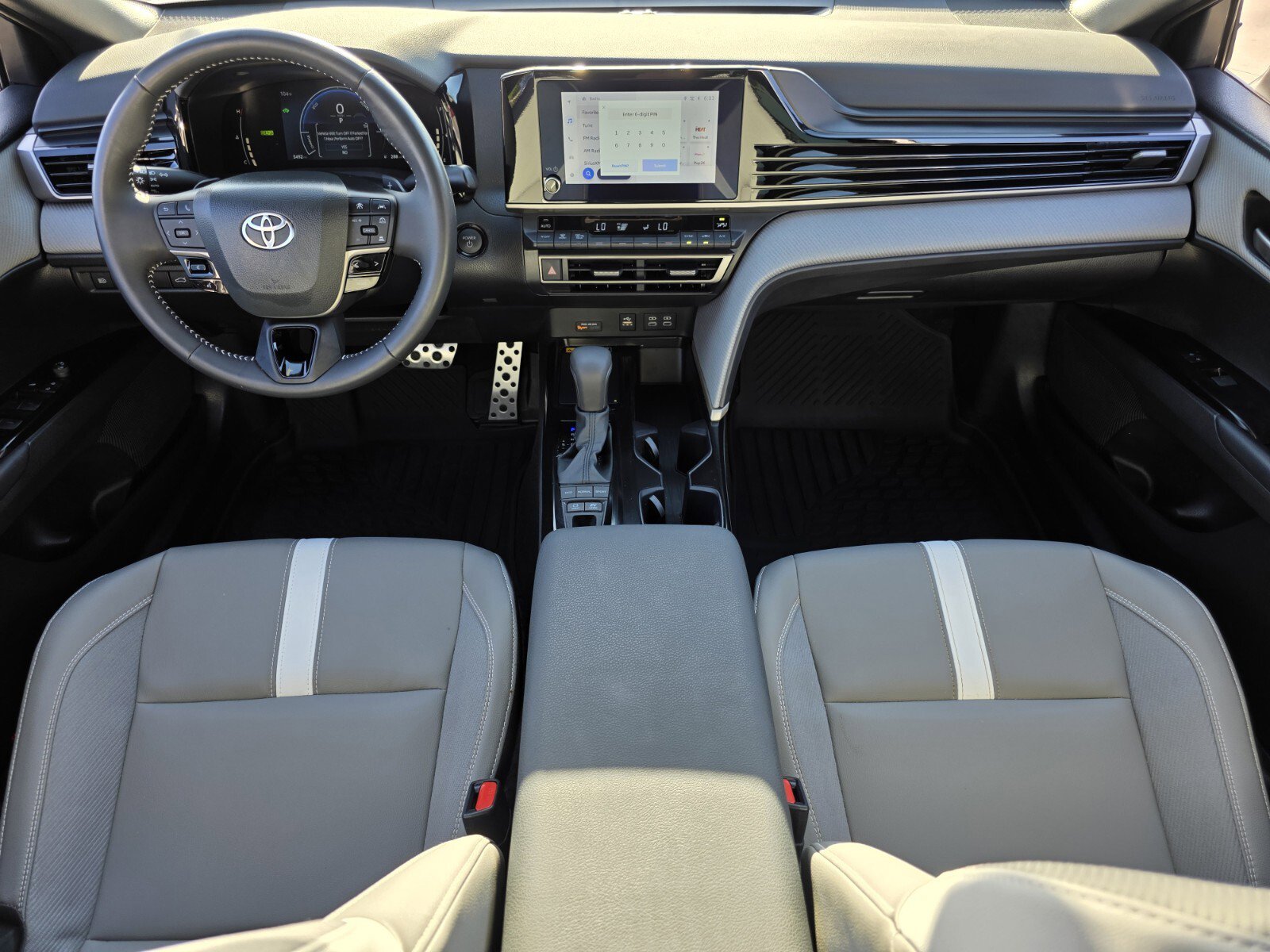 Certified 2025 Toyota Camry SE w/ Convenience Package AWD/4WD image 11